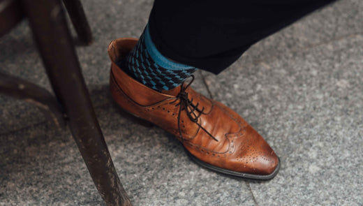 The Great Debate: Should Your Socks Match Your Shoes or Your Pants? Ejis